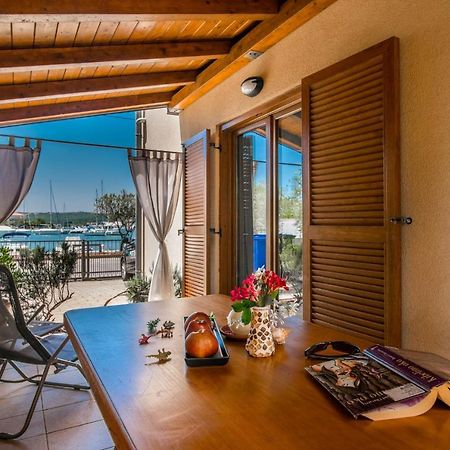 Apartments Insula Aurea Klimno Zewnętrze zdjęcie