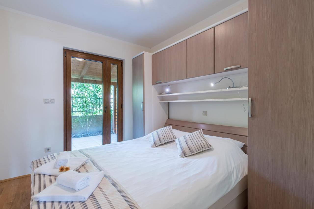 Apartments Insula Aurea Klimno Zewnętrze zdjęcie